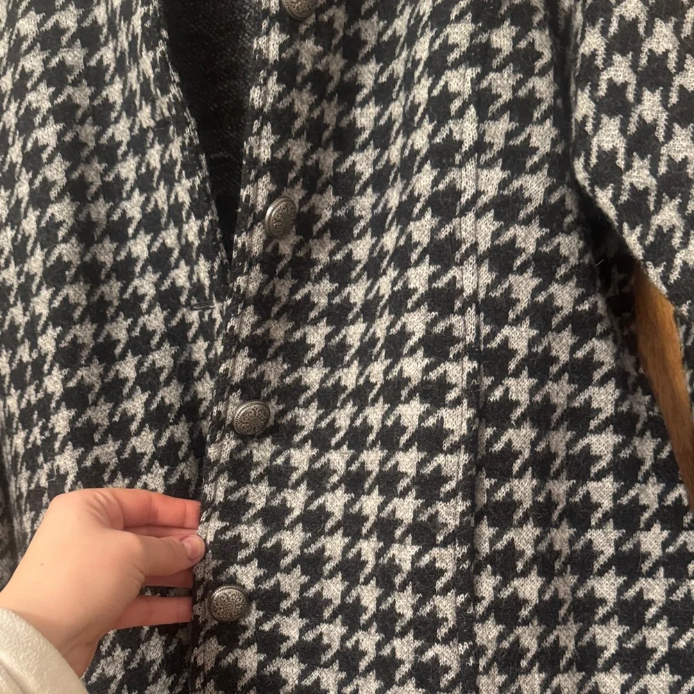 boutique Black and Gray Houndstooth wool jacket - Picture 2 of 9